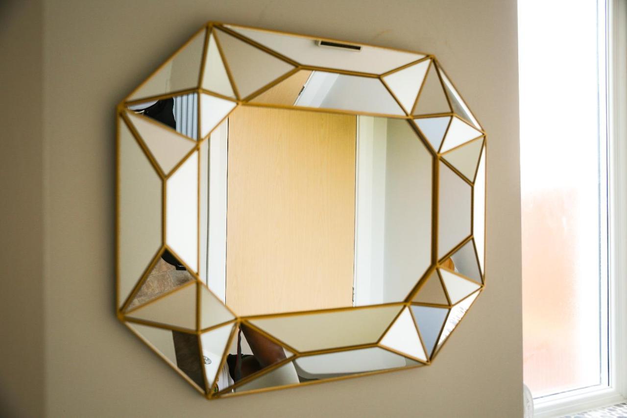 Crystal Home Μάντσεστερ Εξωτερικό φωτογραφία